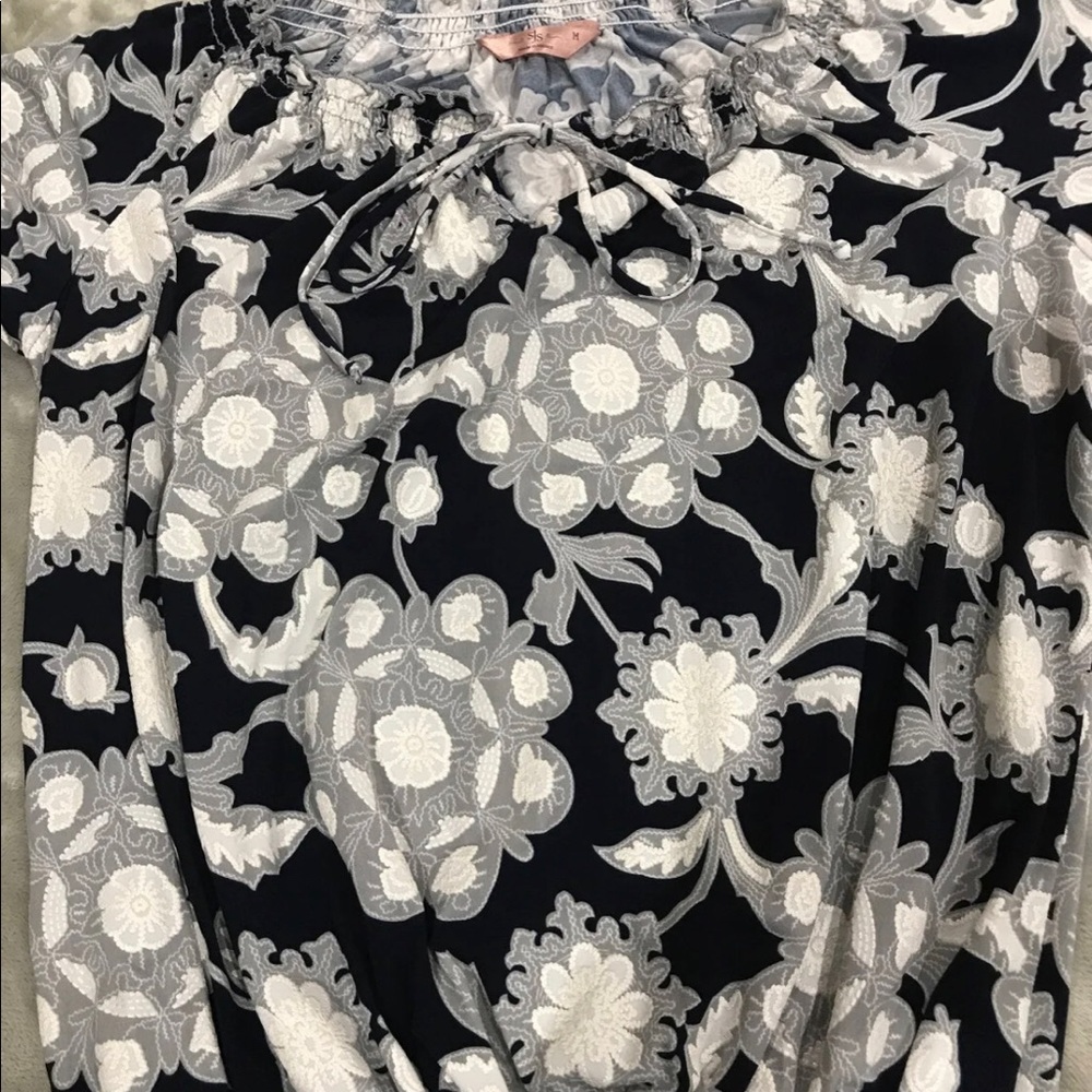 SJS Navy & Grey Blouse 
Size Medium 8 - 10
Stretch - Picture 6 of 11